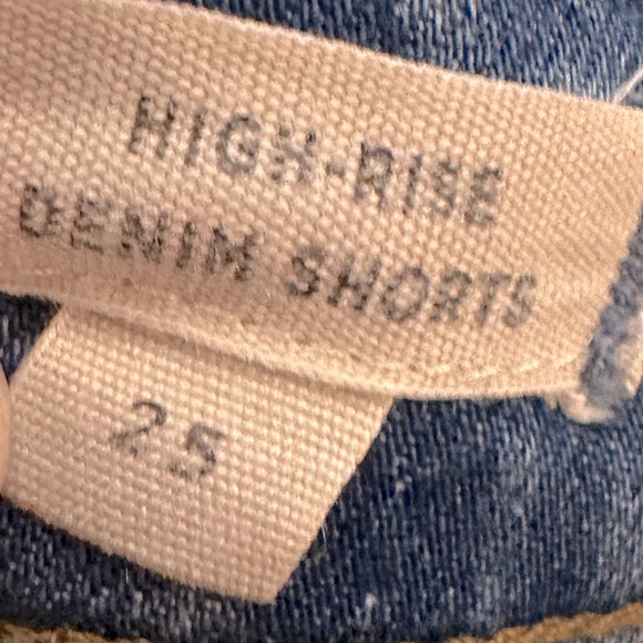Madewell High-Rise Denim Boyshorts: Button-Through Edition | Size 25 - Picture 6 of 8